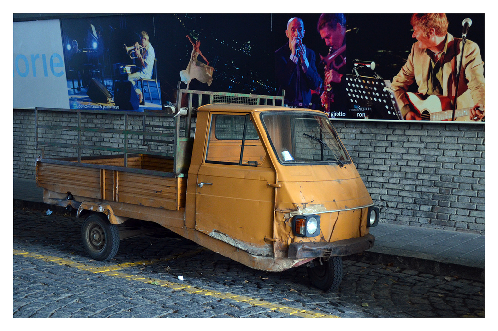 slideshow image